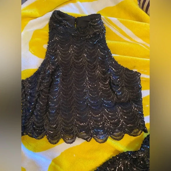 Super cute 2 PC - Picture 4 of 5